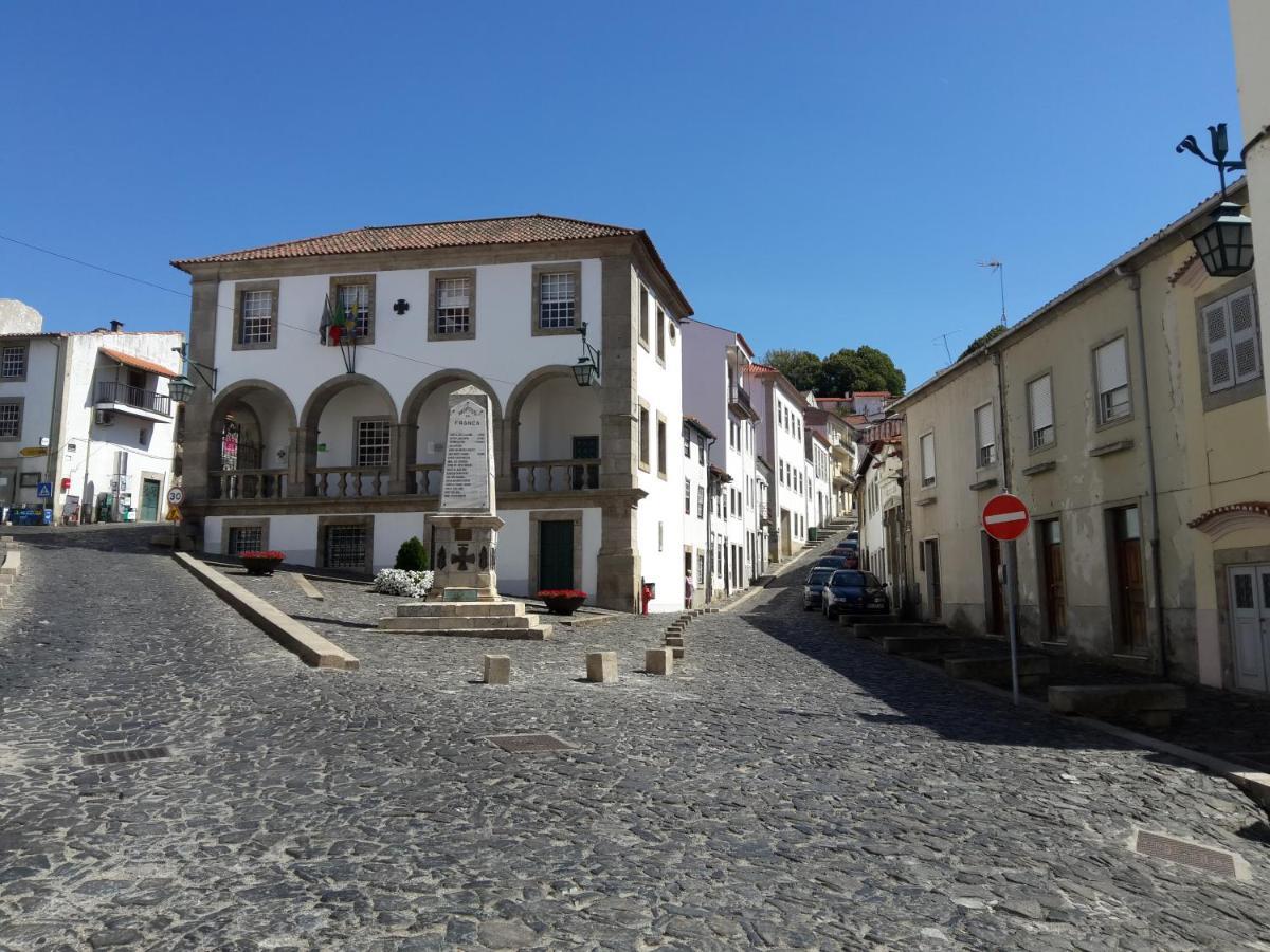 Casa de Férias Casa Da Porta De Santo António Bragança